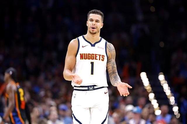 三湘雄鲨队险胜嵩山山猫队,网球半决赛上演关键失误成转折!防守强度拉满 三湘雄鲨队险胜嵩山山猫队,网球半决赛上演关键失误成转折!防守强度拉满